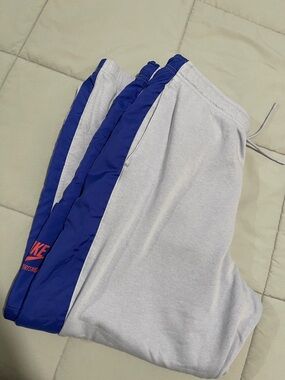 Sweatpants